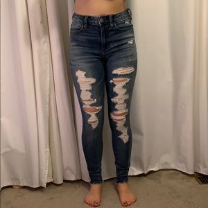 American eagle ripped skinny jeans